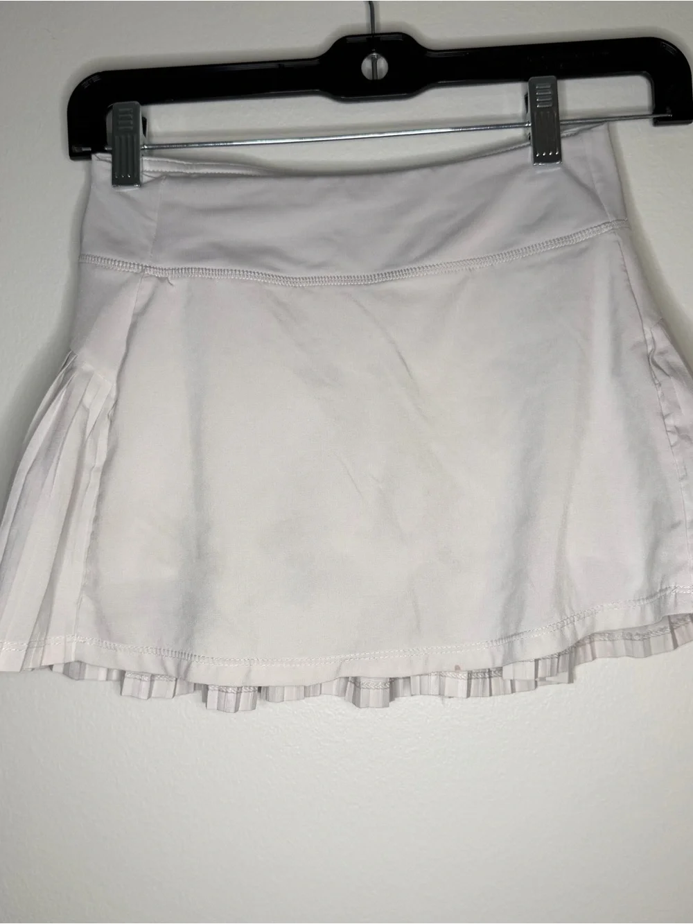 Athleta Light Pink / cream Pleated Hem tennis Skort, girl M 8-10